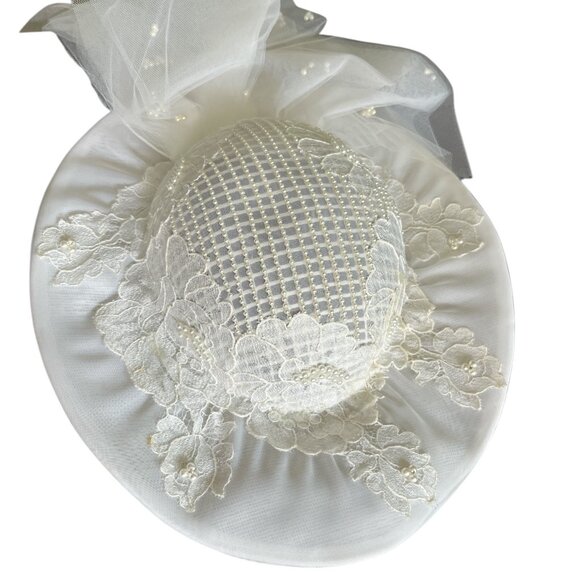 Bride Hat With Long Veil Vintage White With Pearl and Bling Beads Wedding Bridal - Picture 5 of 9